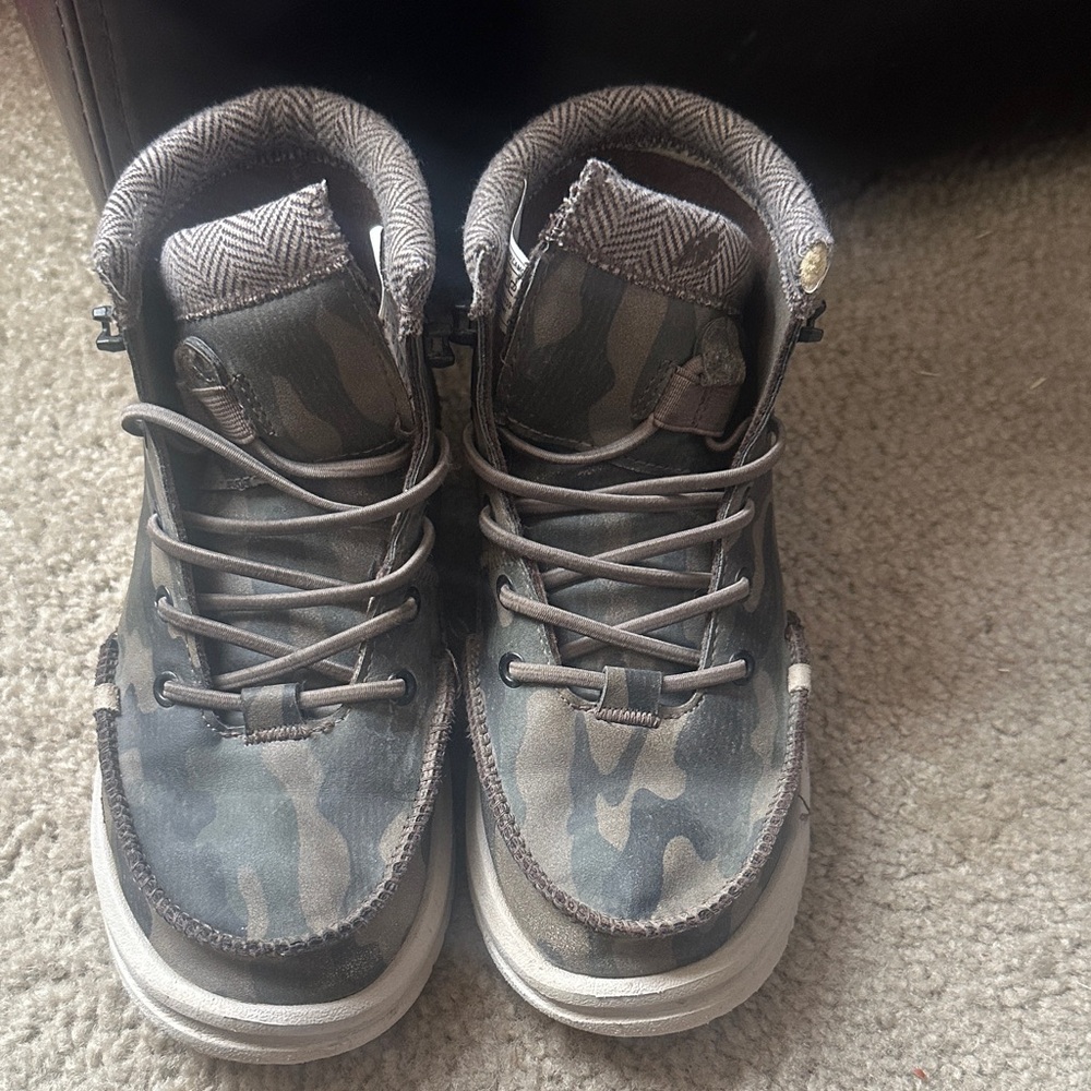 Hey Dude Kids Camo Brown Green High-Top Boots